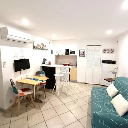 Appartement T1 Au Coeur De St Florent