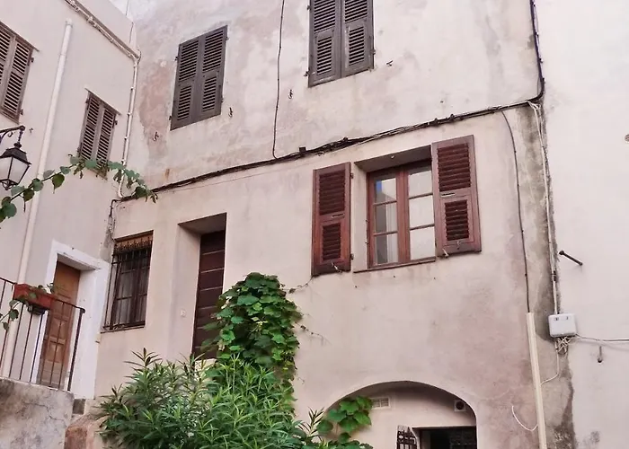 Appartement T1 Au Coeur De St Florent