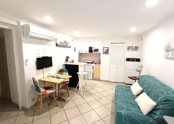 Appartement T1 Au Coeur De St Florent