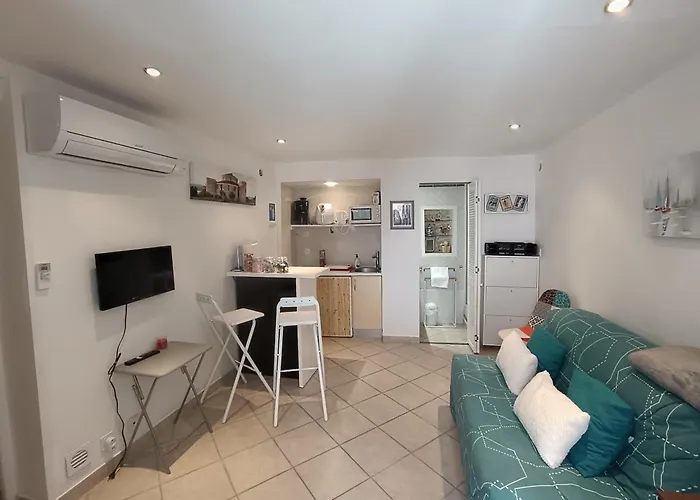 T1 Au Coeur De St Florent Appartement *